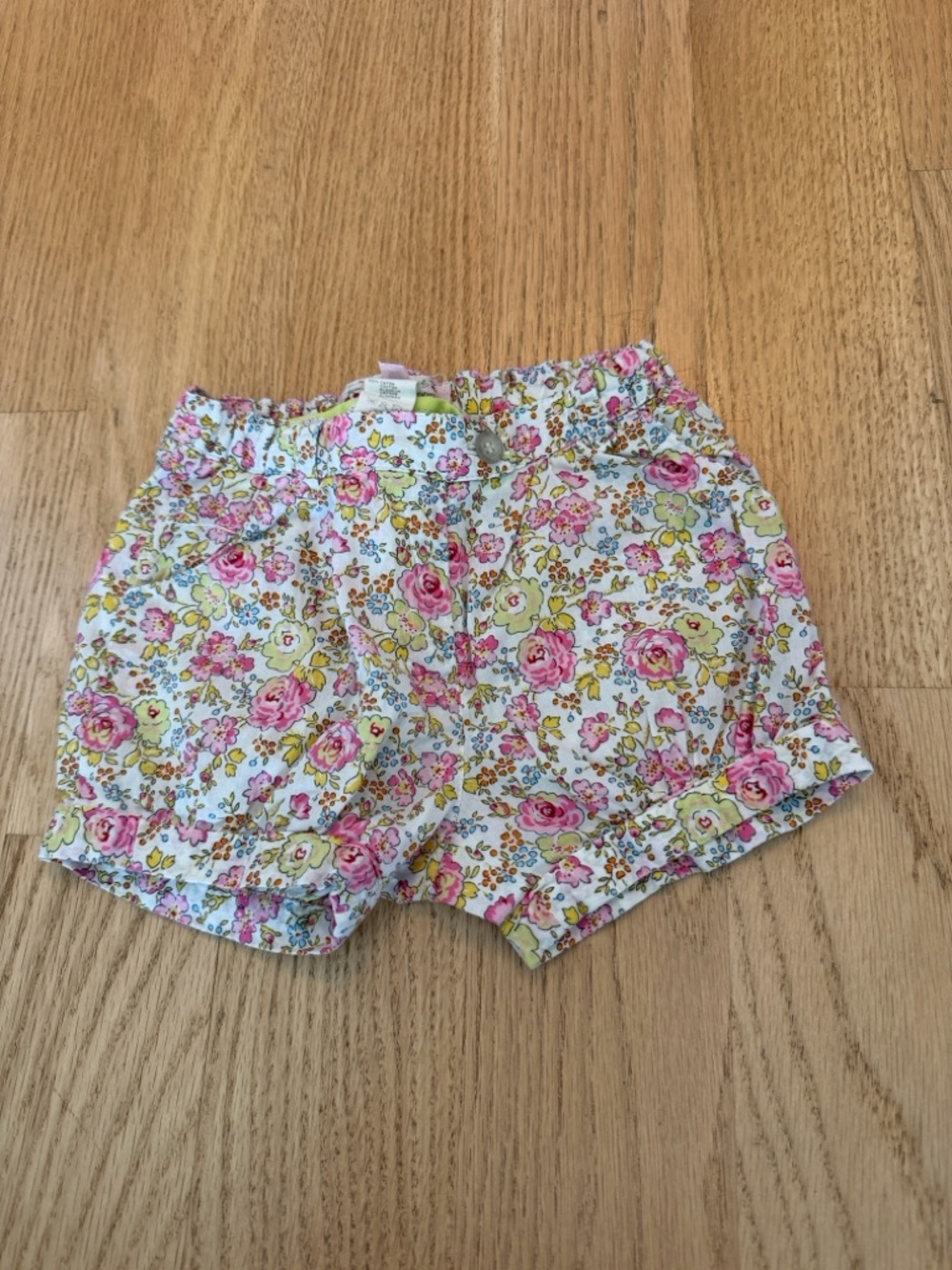 Bonpoint Floral Cotton Girls' Shorts in White, Pink, Yellow
